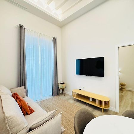 Qe Apartments Cadice Esterno foto