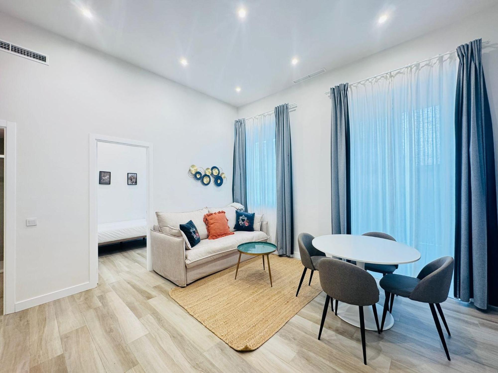 Qe Apartments Cadice Esterno foto