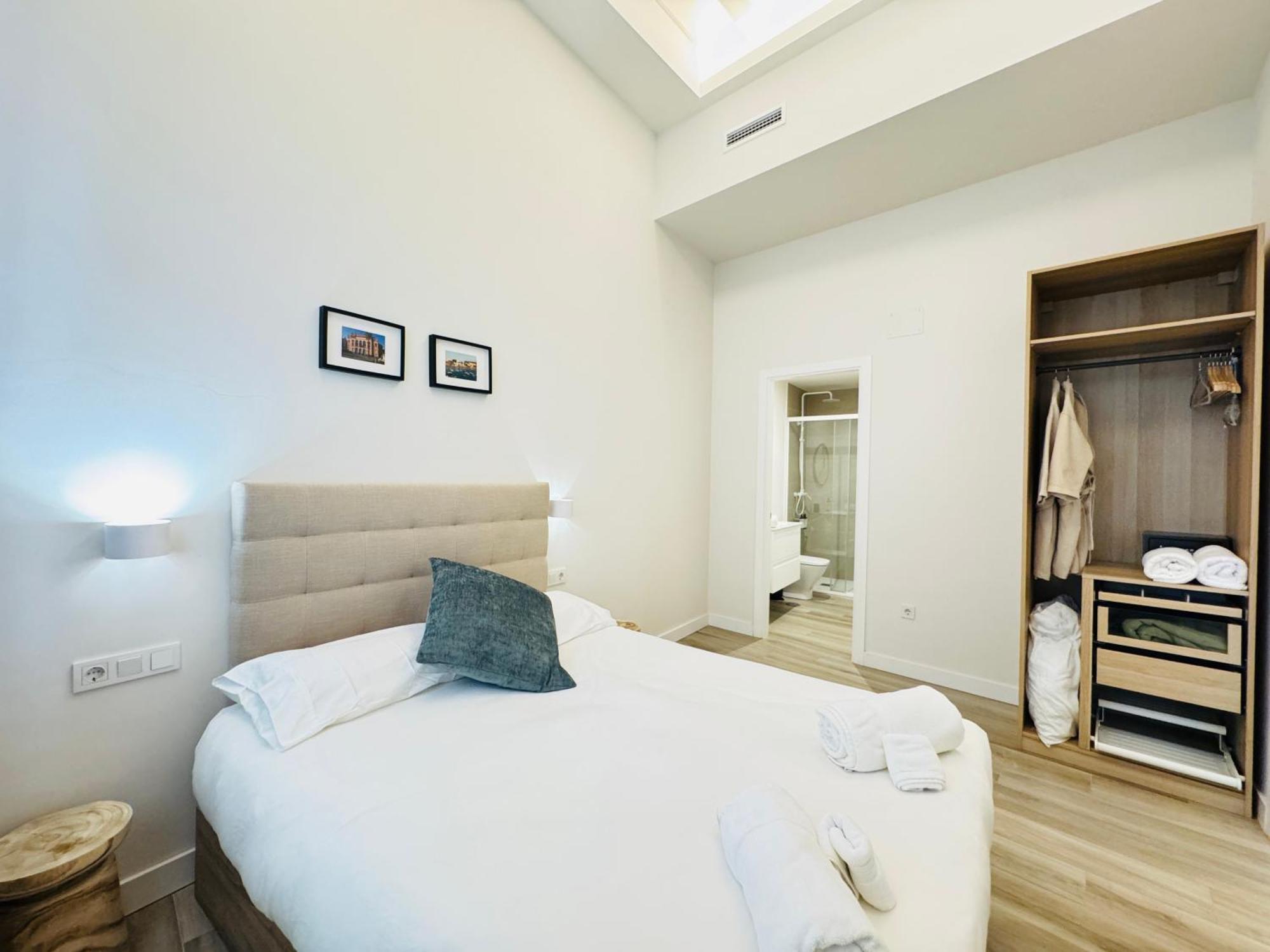 Qe Apartments Cadice Esterno foto